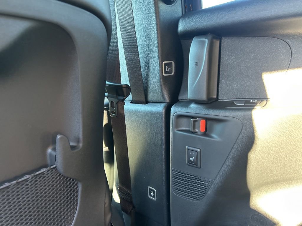 New 2026 Chrysler Pacifica Limited w/ S Appearance Package image 34