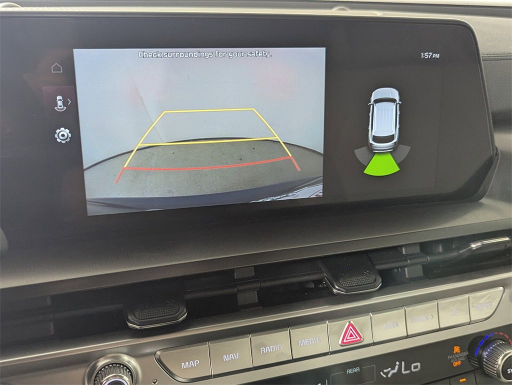 Used 2023 Kia Telluride S image 24