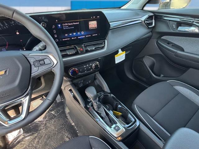 New 2026 Chevrolet TrailBlazer LT w/ LT Cold Weather Package AWD/4WD image 20