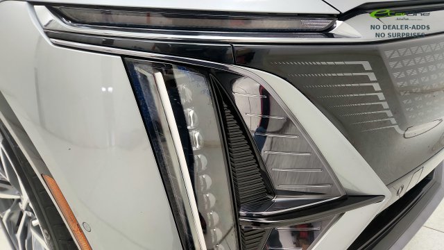 Used 2024 Cadillac Lyriq Sport RWD image 22