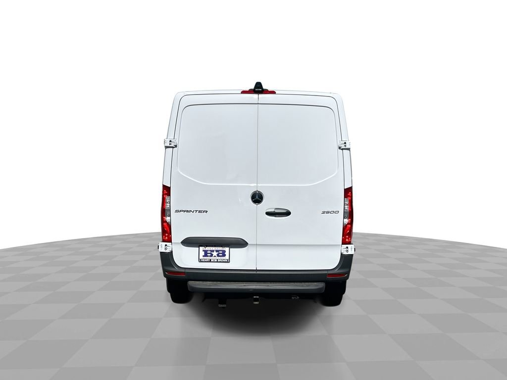 Used 2025 Mercedes-Benz Sprinter 2500 image 7