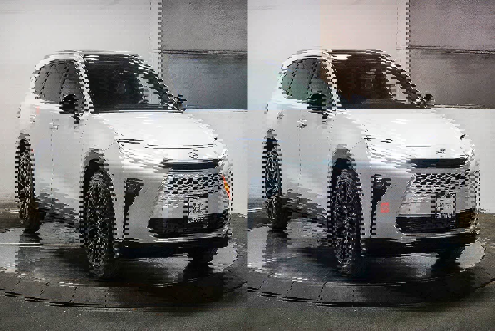 Certified 2025 Toyota Crown Signia w/ Advanced Technology Package image 4