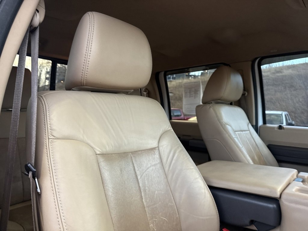 Used 2011 Ford F250 Lariat w/ FX4 Off Road Pkg image 27