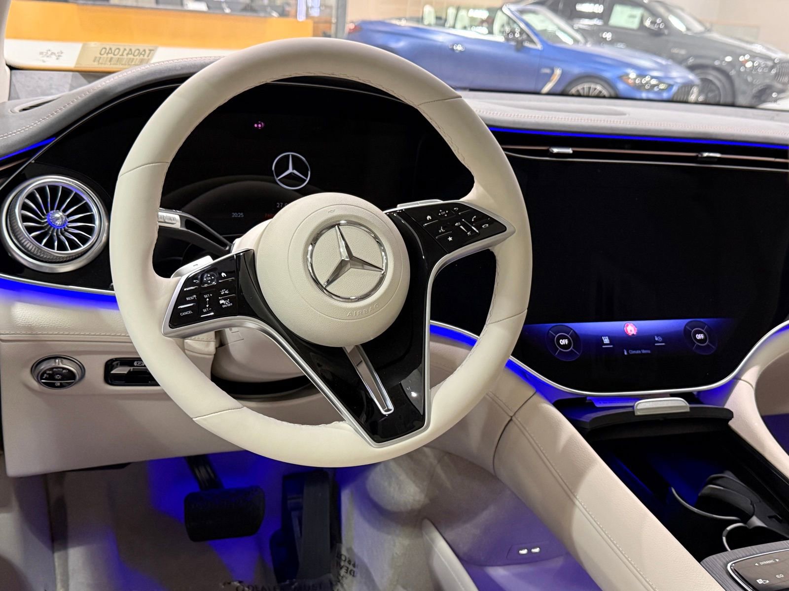 New 2026 Mercedes-Benz EQS 400 4MATIC SUV image 20