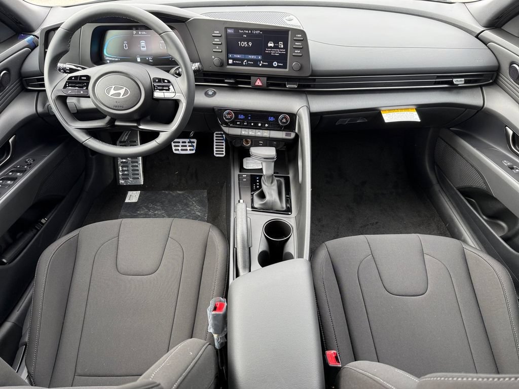 New 2026 Hyundai Elantra Sport FWD image 12
