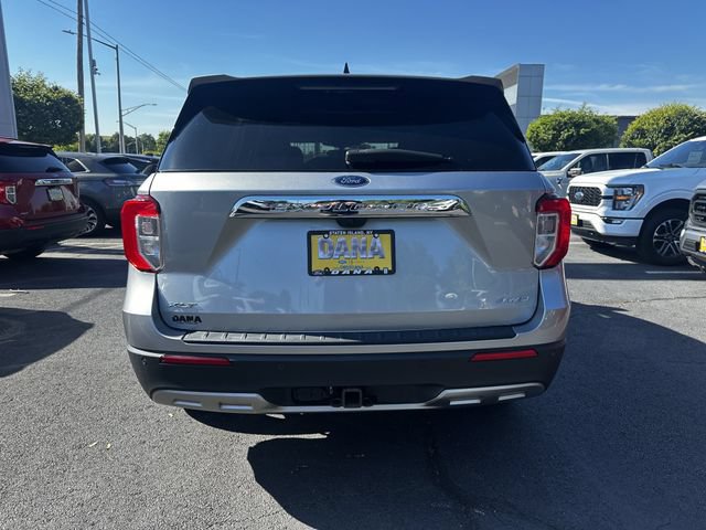 Certified 2023 Ford Explorer XLT w/ Equipment Group 202A AWD/4WD image 6