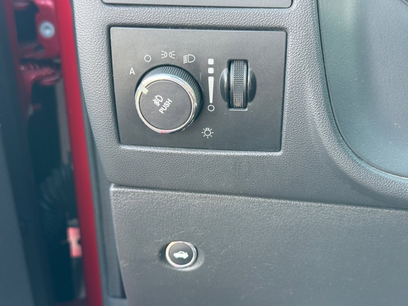 Used 2012 Dodge Challenger R/T w/ Sound Group II image 21