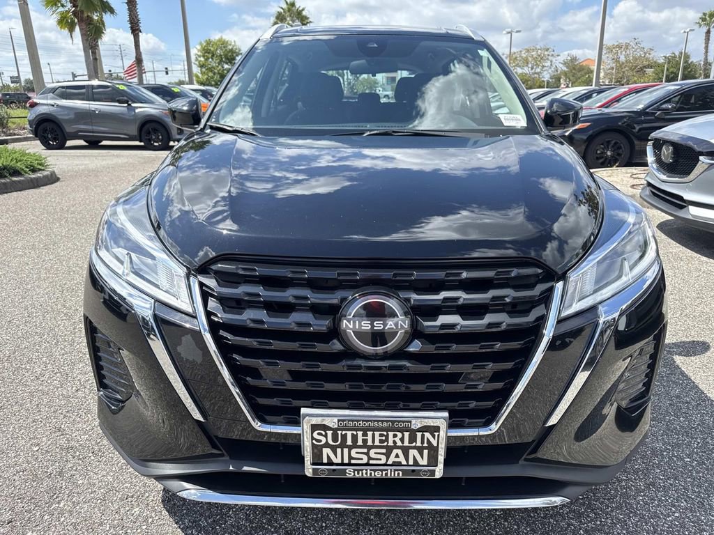 Certified 2023 Nissan Kicks SV image 9