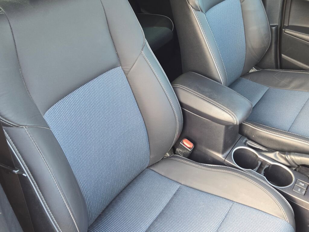 Used 2014 Toyota Corolla S image 7