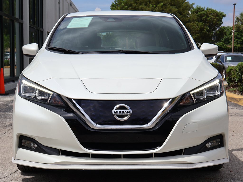 Used 2018 Nissan Leaf SV w/ SV Technology Package image 9
