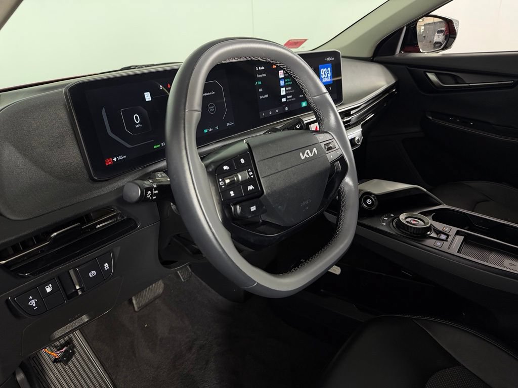 Used 2025 Kia EV6 Light w/ Light LR Technology Package RWD image 20