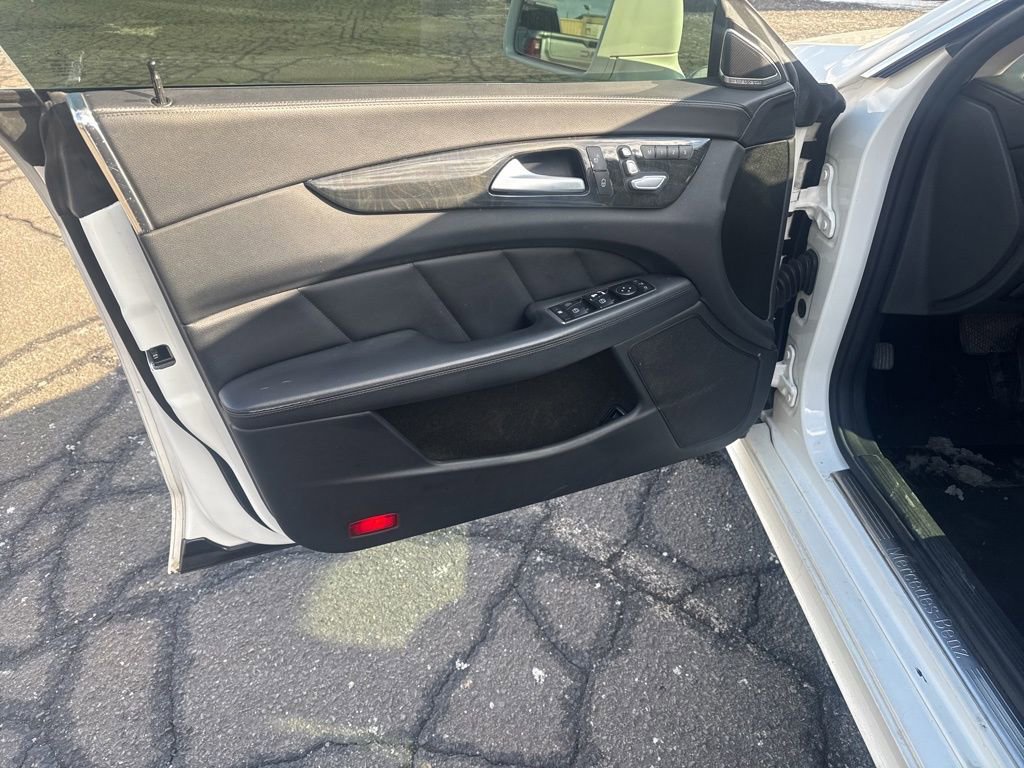 Used 2015 Mercedes-Benz CLS 400 4MATIC image 31