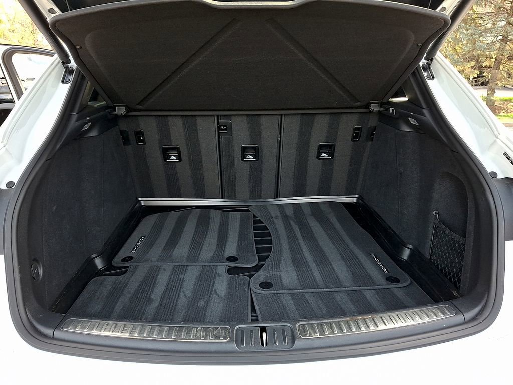 Used 2023 Porsche Macan S image 29