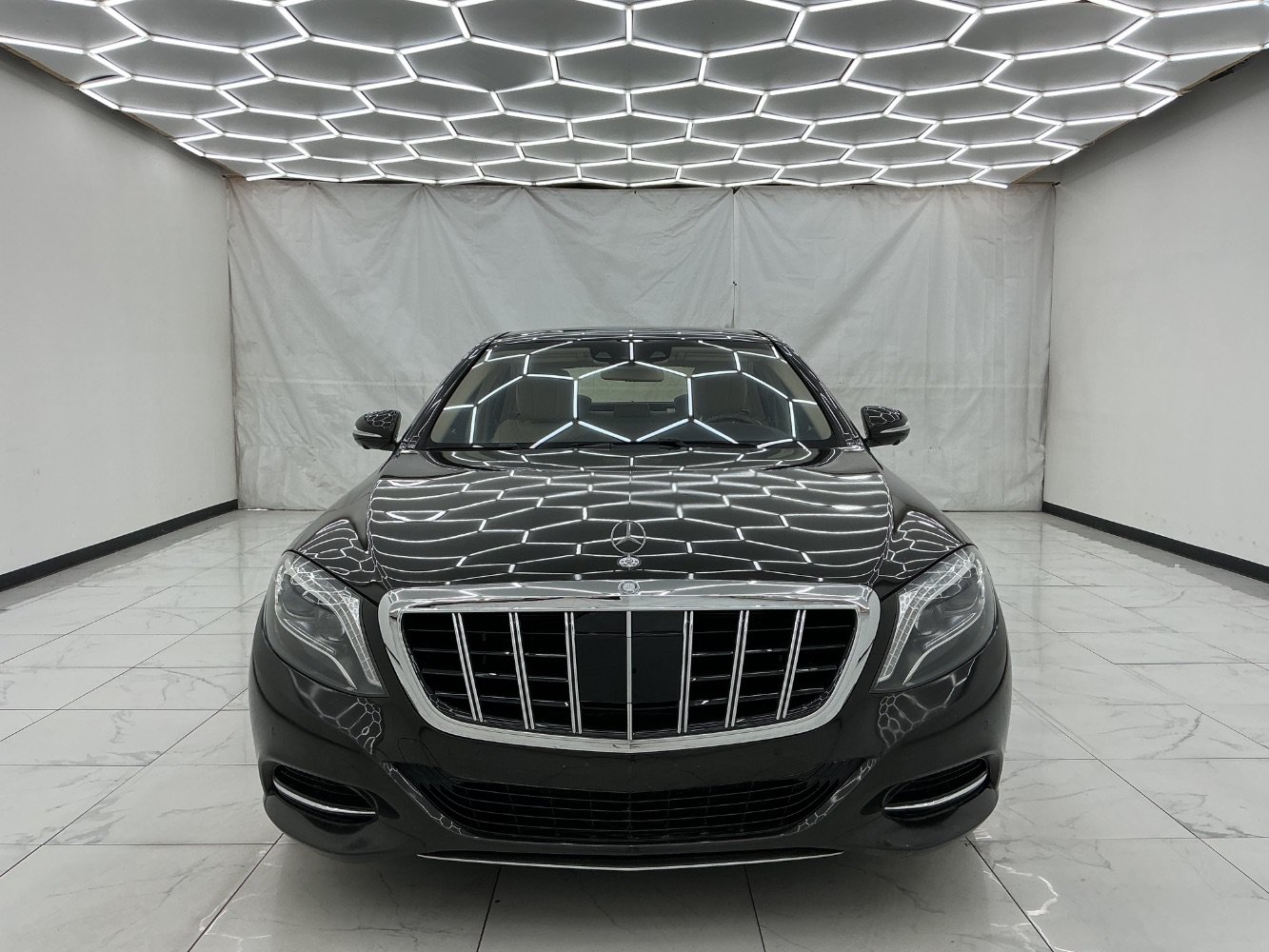 Used 2015 Mercedes-Benz S 550 4MATIC Sedan image 5
