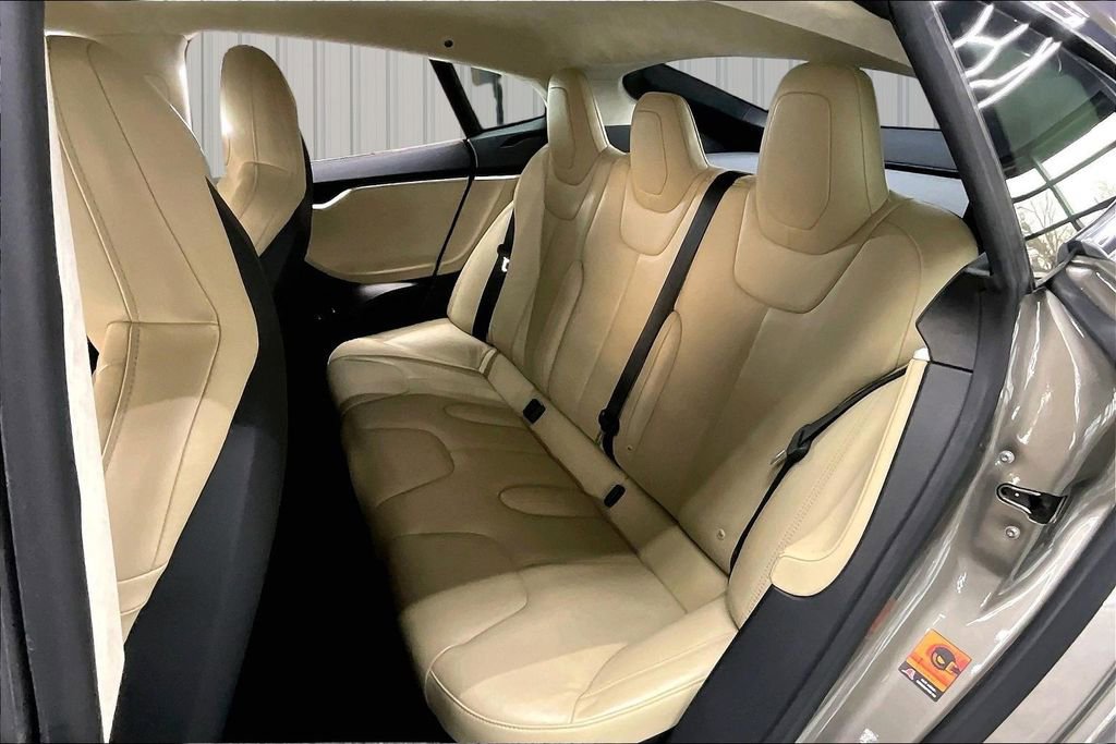 Used 2015 Tesla Model S 90D image 20