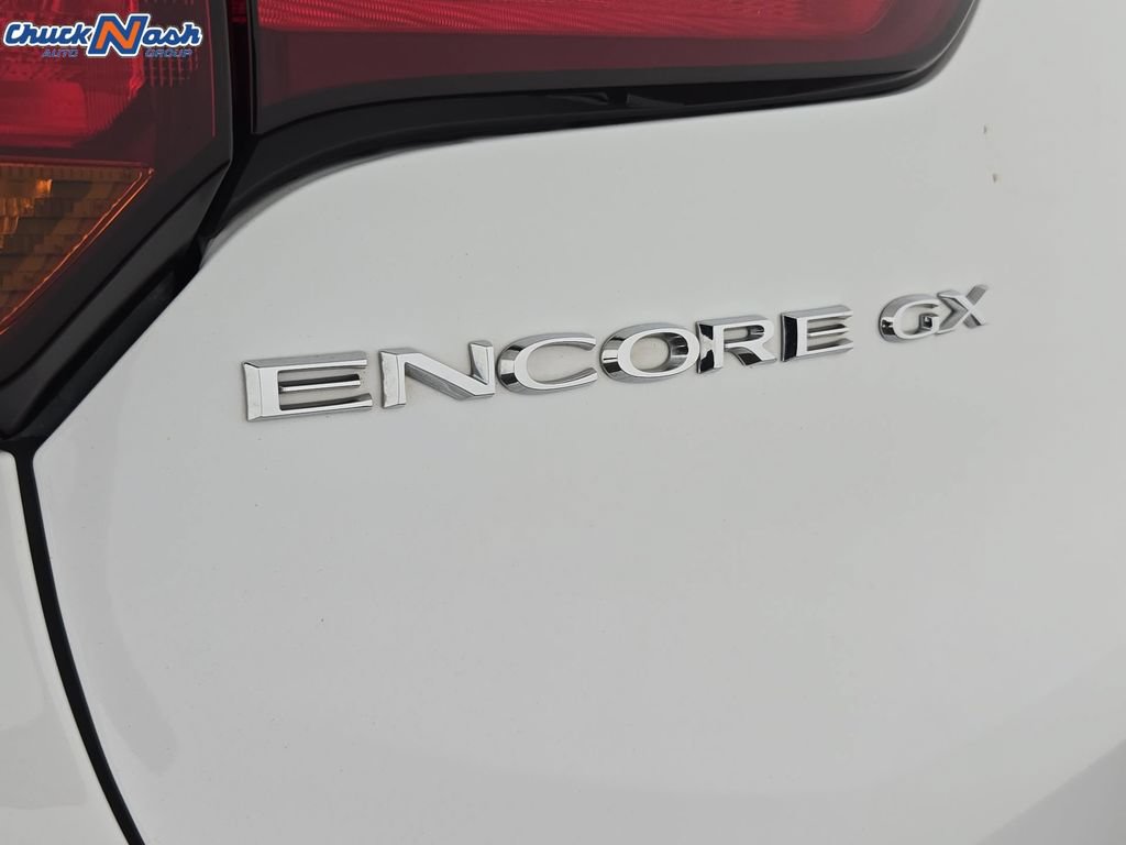 Used 2022 Buick Encore GX Essence FWD image 35