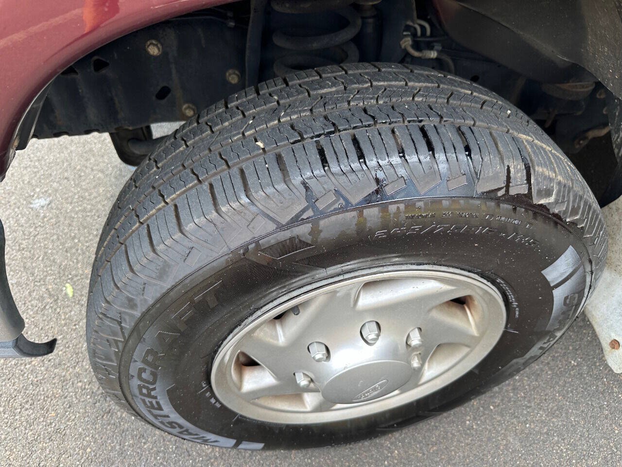 Used 2010 Ford E-350 and Econoline 350 XL RWD image 32