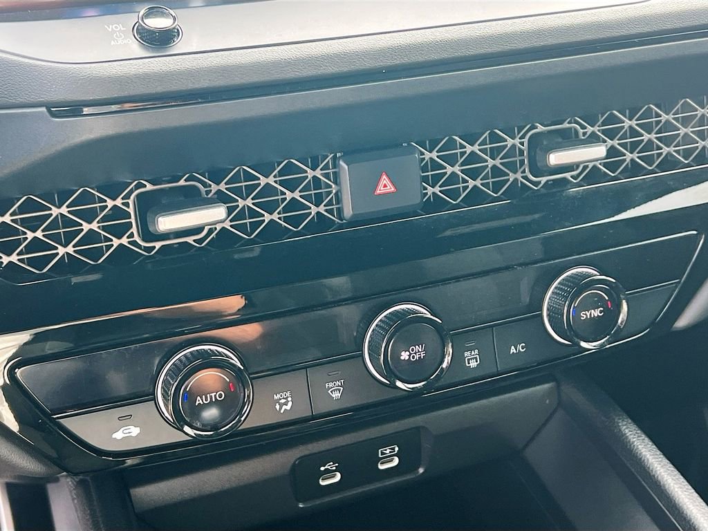 Used 2023 Honda Accord Sport image 14