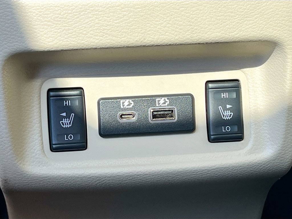 Used 2023 Nissan Maxima Platinum w/ Sport Mat Group image 27