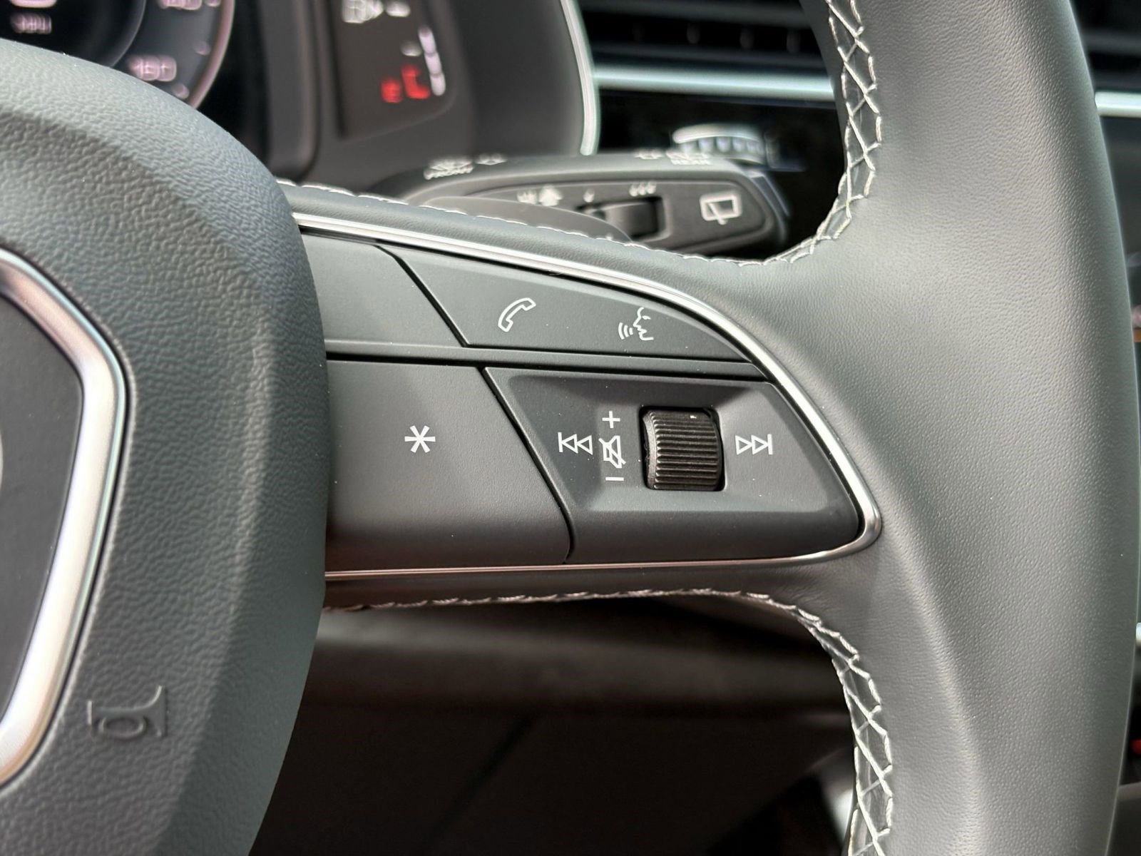 New 2025 Audi Q7 3.0T Premium Plus image 23