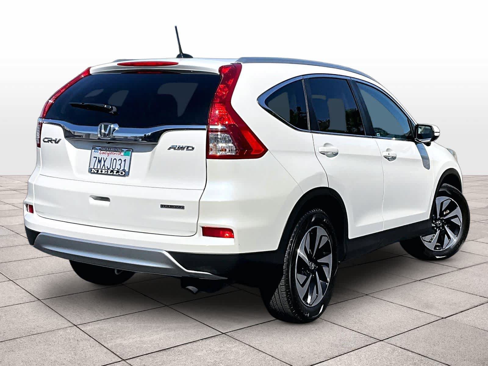 Used 2015 Honda CR-V Touring image 16