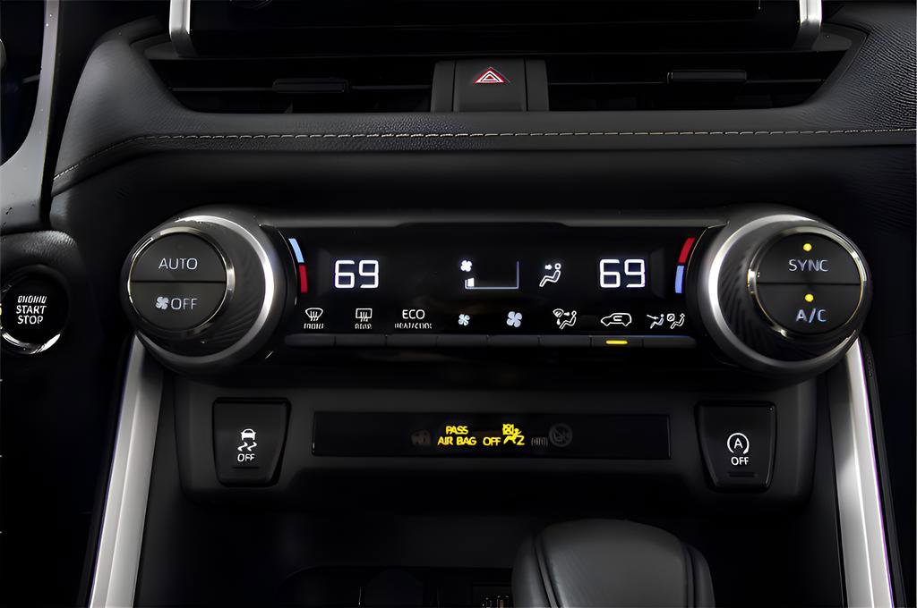 Used 2023 Toyota RAV4 XLE w/ Convenience Package image 24