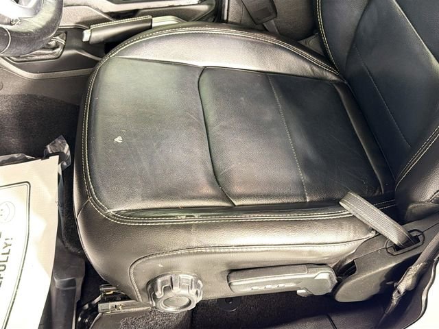 Used 2021 Jeep Wrangler Unlimited Sahara w/ Uconnect 4C Nav & Sound Group image 19