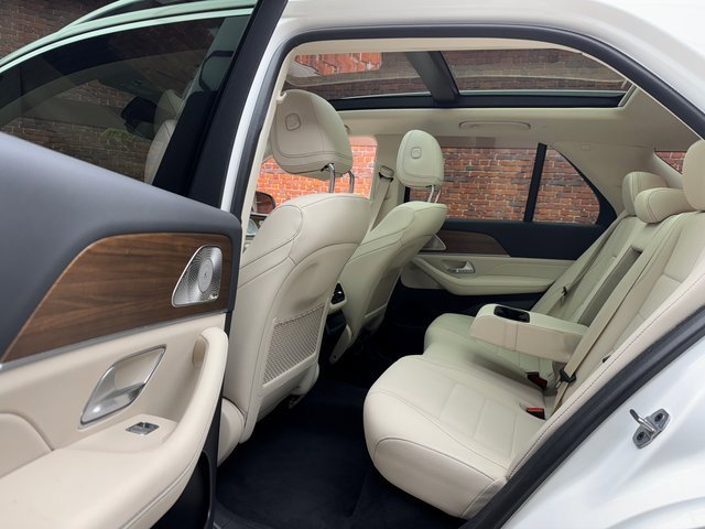 Used 2024 Mercedes-Benz GLE 450 4MATIC image 24