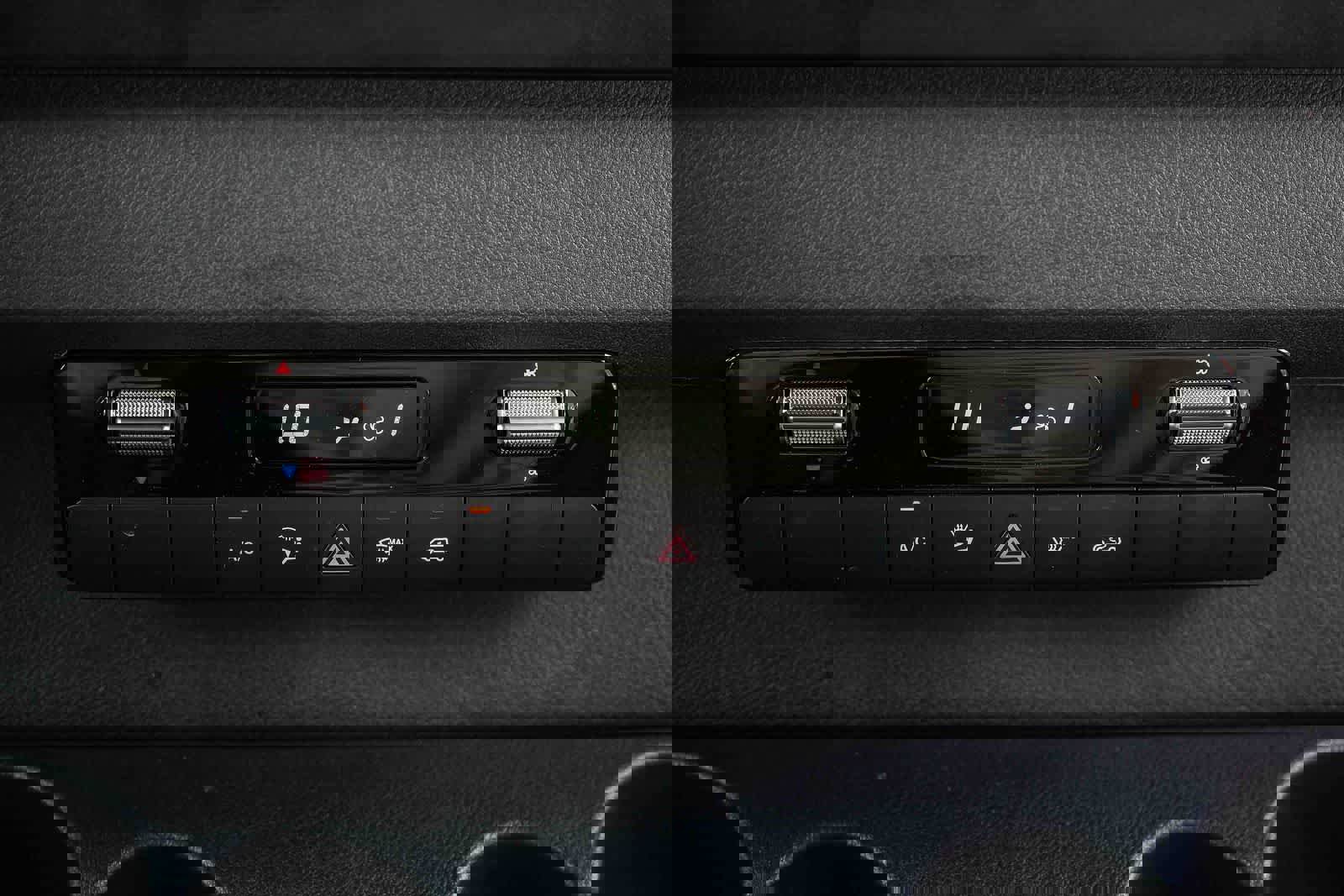 Used 2025 Mercedes-Benz Sprinter 2500 image 17