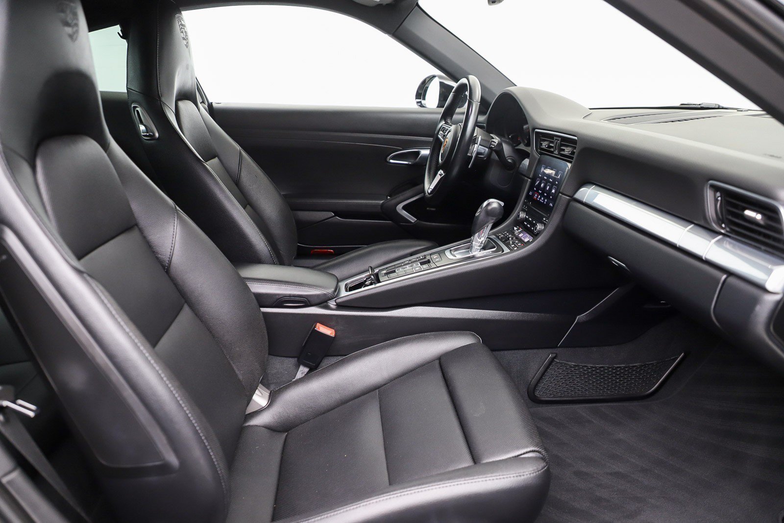 Used 2018 Porsche 911 Carrera RWD image 20