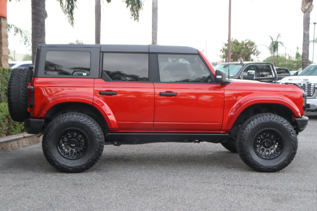 Used 2023 Ford Bronco Wildtrak AWD/4WD image 11