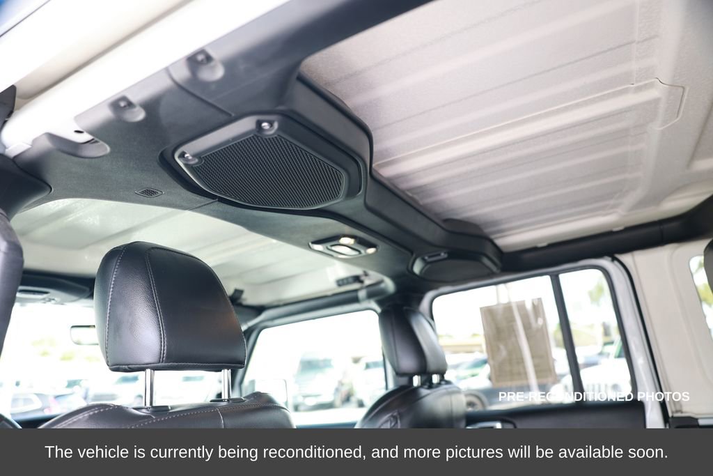 Used 2023 Jeep Wrangler Unlimited Sahara w/ Cold Weather Group image 38