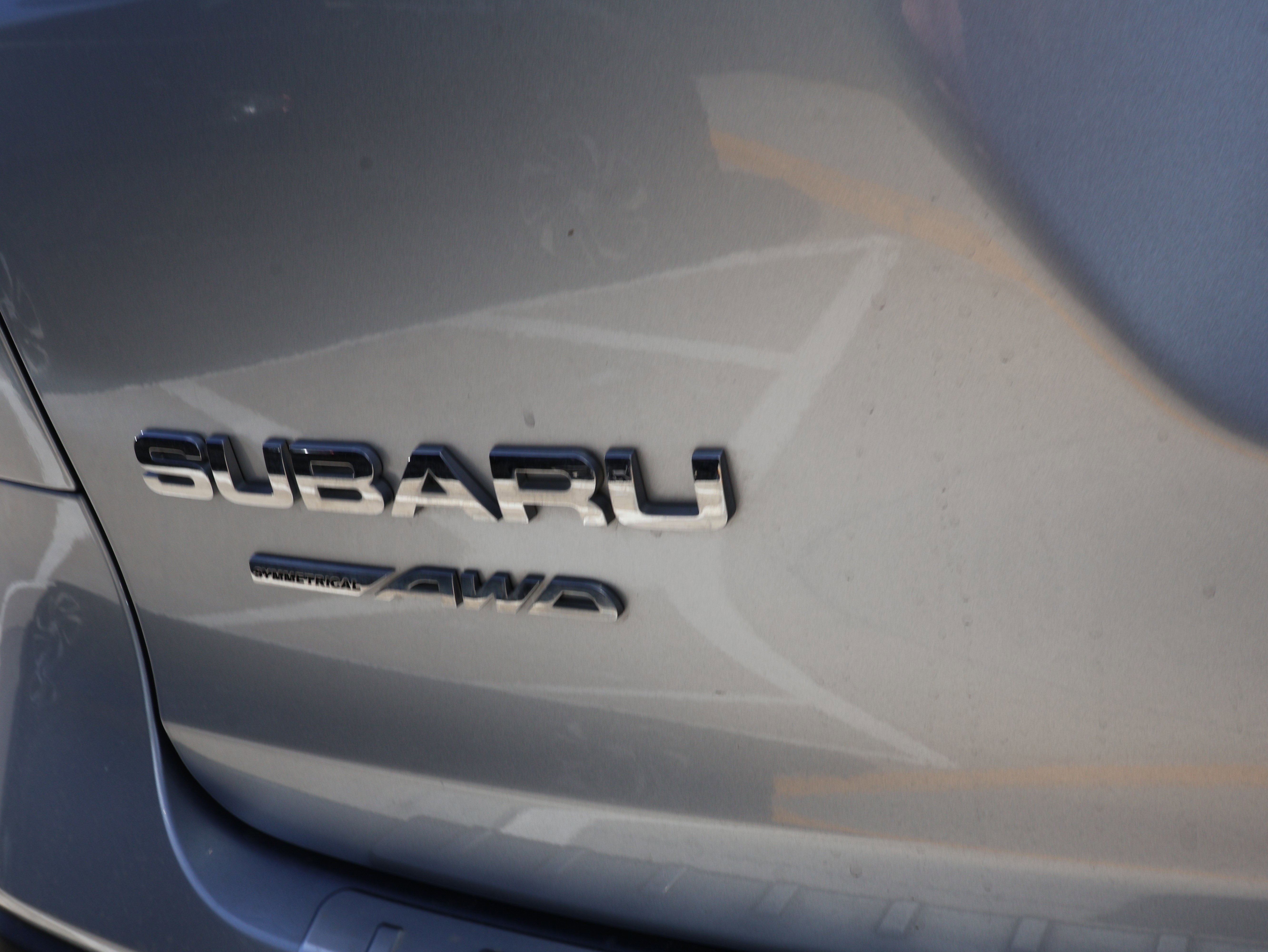 Used 2022 Subaru Ascent Limited w/ Technology Package image 18