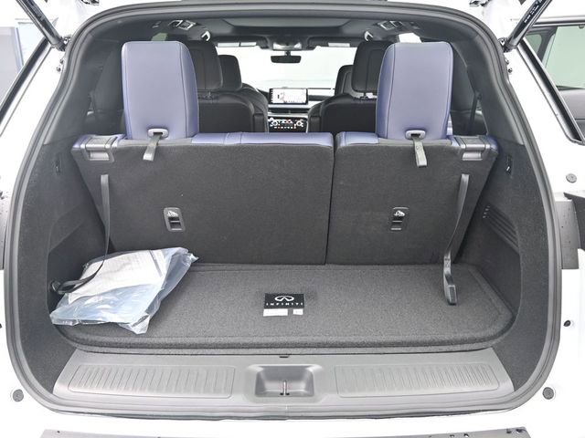 New 2026 INFINITI QX60 Sport w/ Dark Cargo Package image 33