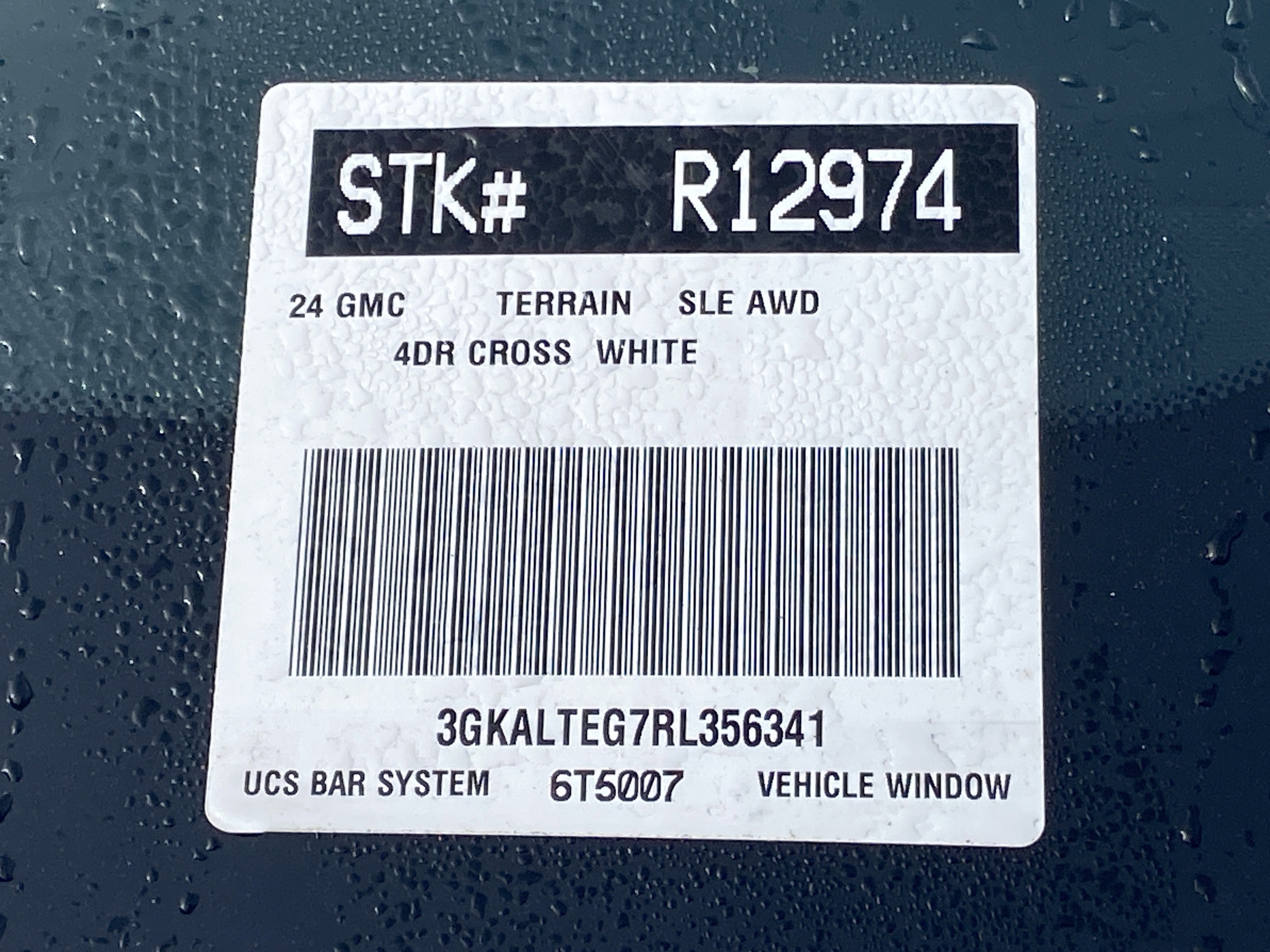 Used 2024 GMC Terrain SLE image 30