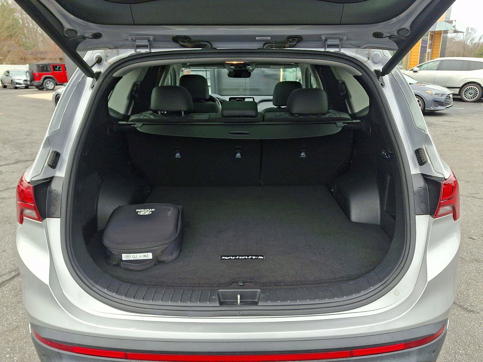 Used 2022 Hyundai Santa Fe Limited w/ Cargo Package image 28