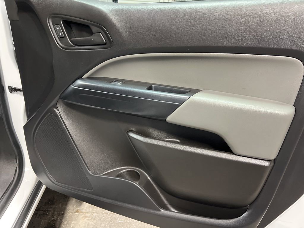 Used 2021 Chevrolet Colorado W/T w/ Custom Special Edition image 11