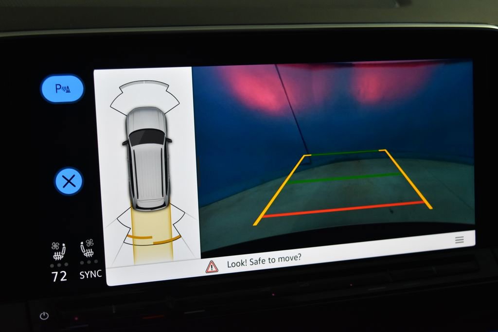 Certified 2025 Volkswagen Atlas Peak Edition SE image 10