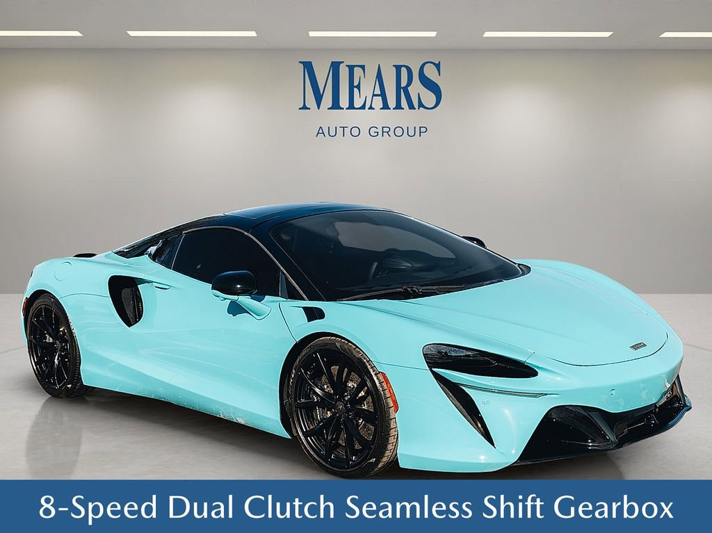 Used 2025 McLaren Artura Spider image 4