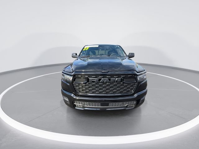 Used 2025 RAM 1500 Tradesman w/ Night Edition AWD/4WD video 3