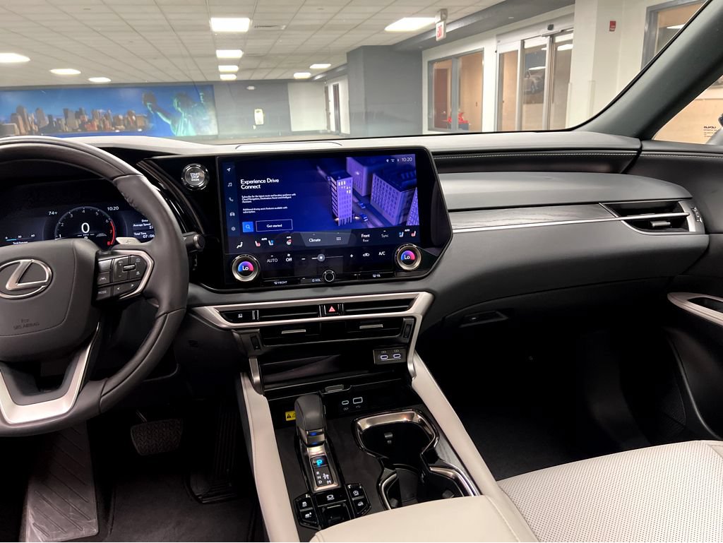 Certified 2025 Lexus RX 350 Premium w/ Convenience Package AWD/4WD image 35