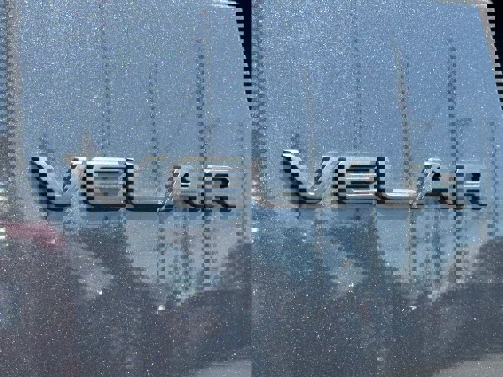 Used 2026 Land Rover Range Rover Velar Dynamic SE image 10