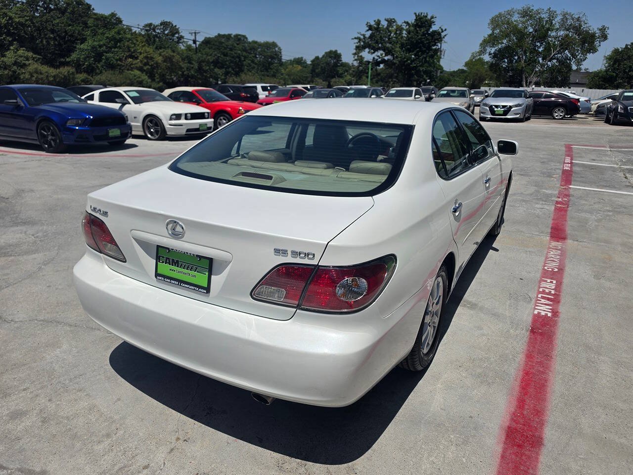 Used 2002 Lexus ES 330 w/ Premium Pkg FWD image 12