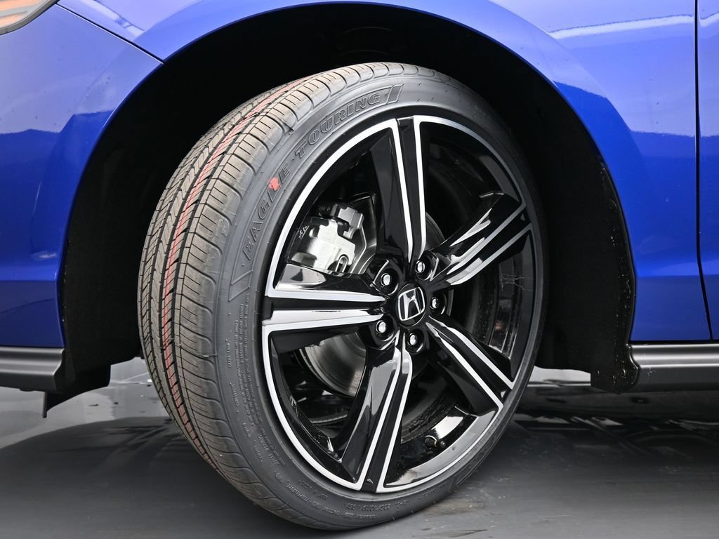 Used 2025 Honda Accord Sport image 26