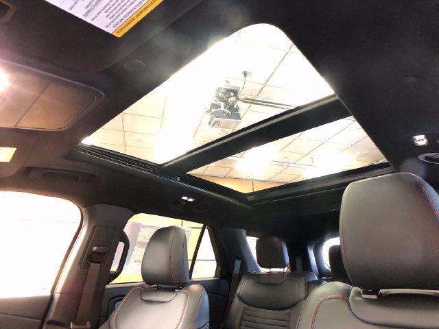 New 2027 Ford Explorer ST-Line w/ Premium Package AWD/4WD image 21