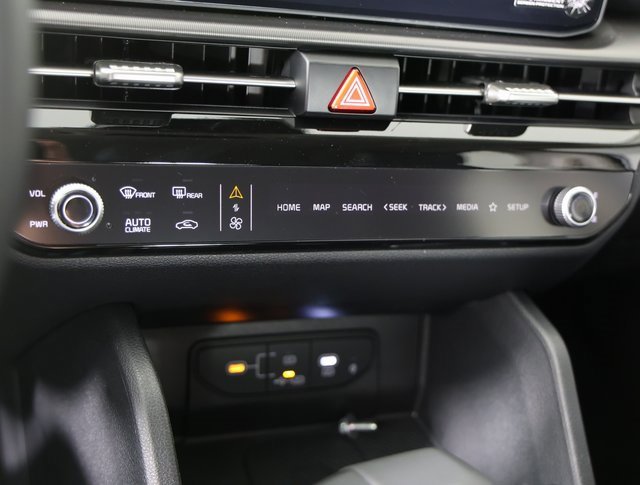 Certified 2026 Kia Sportage SX image 16