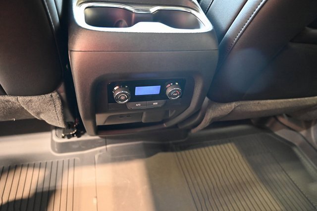 New 2026 Chevrolet Traverse LT w/ Driver Confidence Package image 24