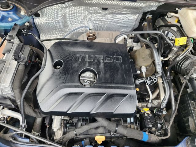 Used 2020 Buick Encore GX Preferred w/ Cold Weather Comfort Package AWD/4WD image 31