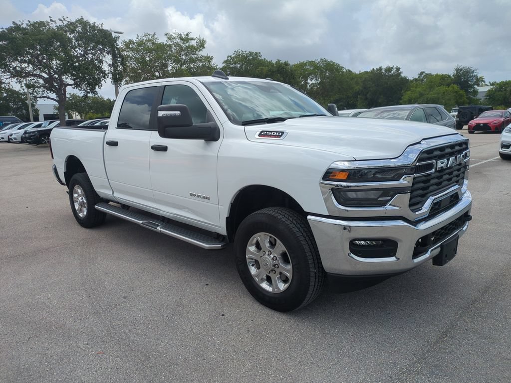 Used 2026 RAM 2500 Big Horn AWD/4WD image 2