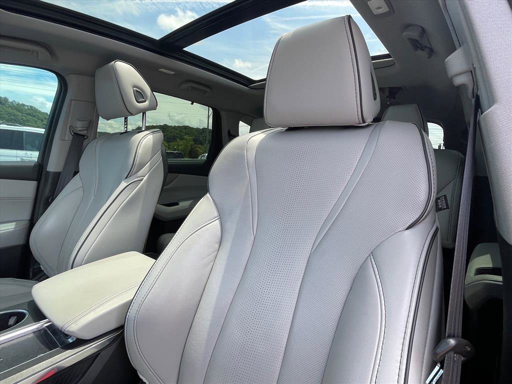 Used 2022 Acura MDX SH-AWD w/ Advance Package image 22